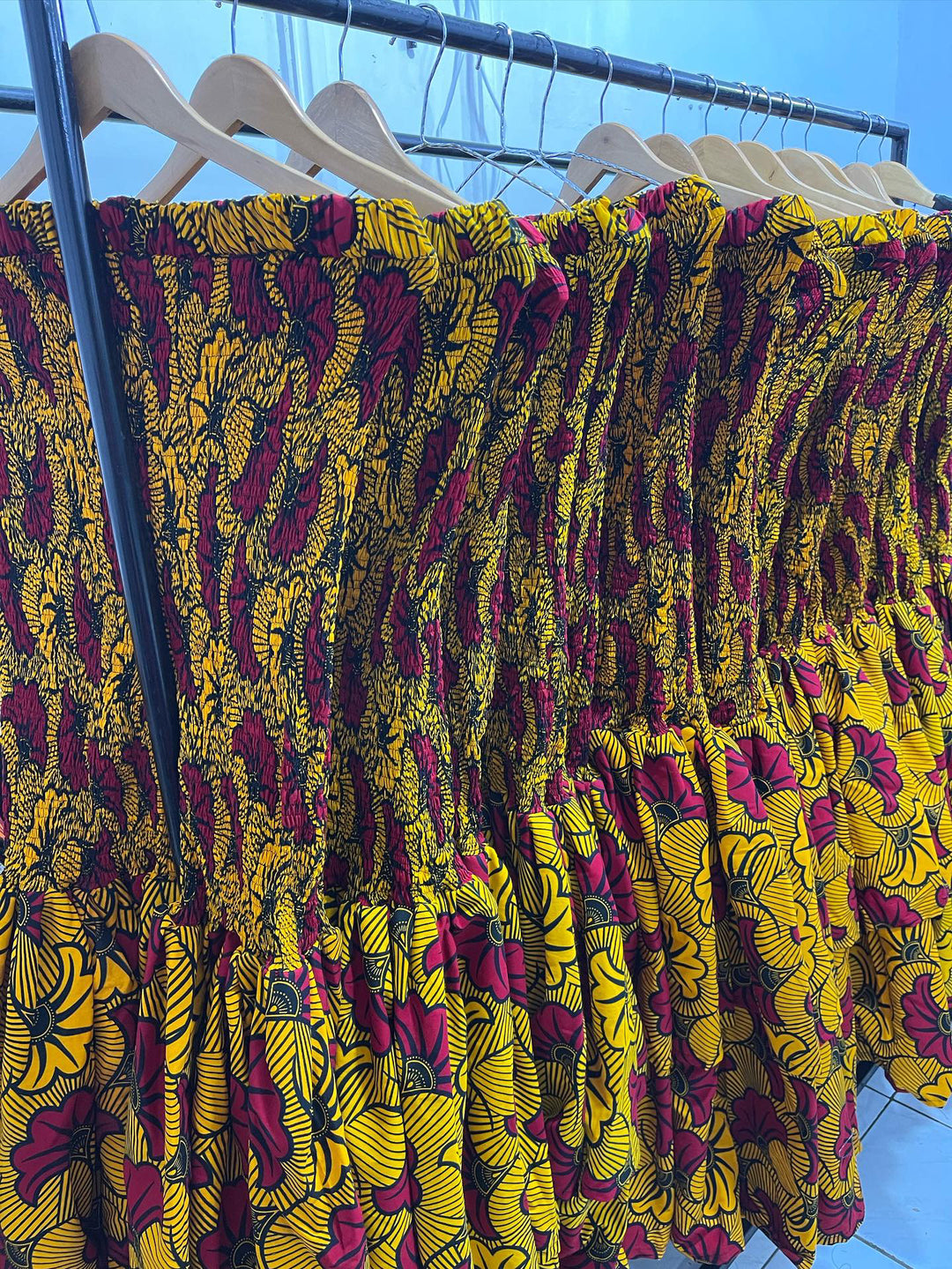 African print stretchy high-waist flare pants.