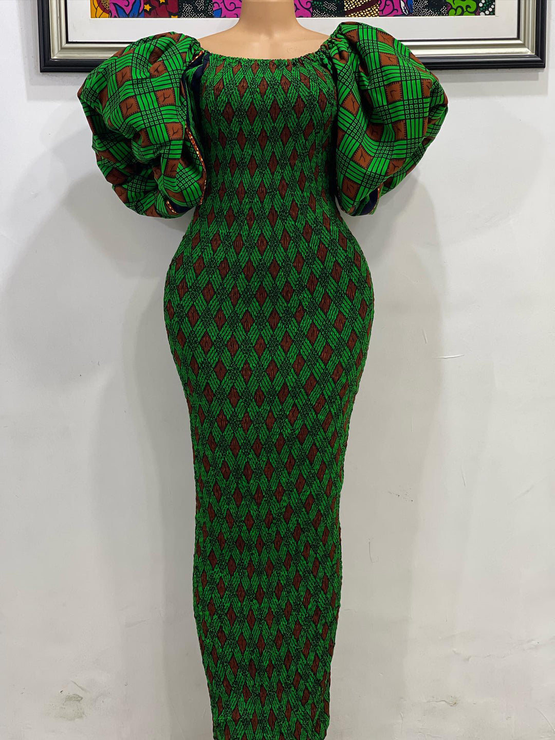 African print stretchy puff sleeve bodycon dress.