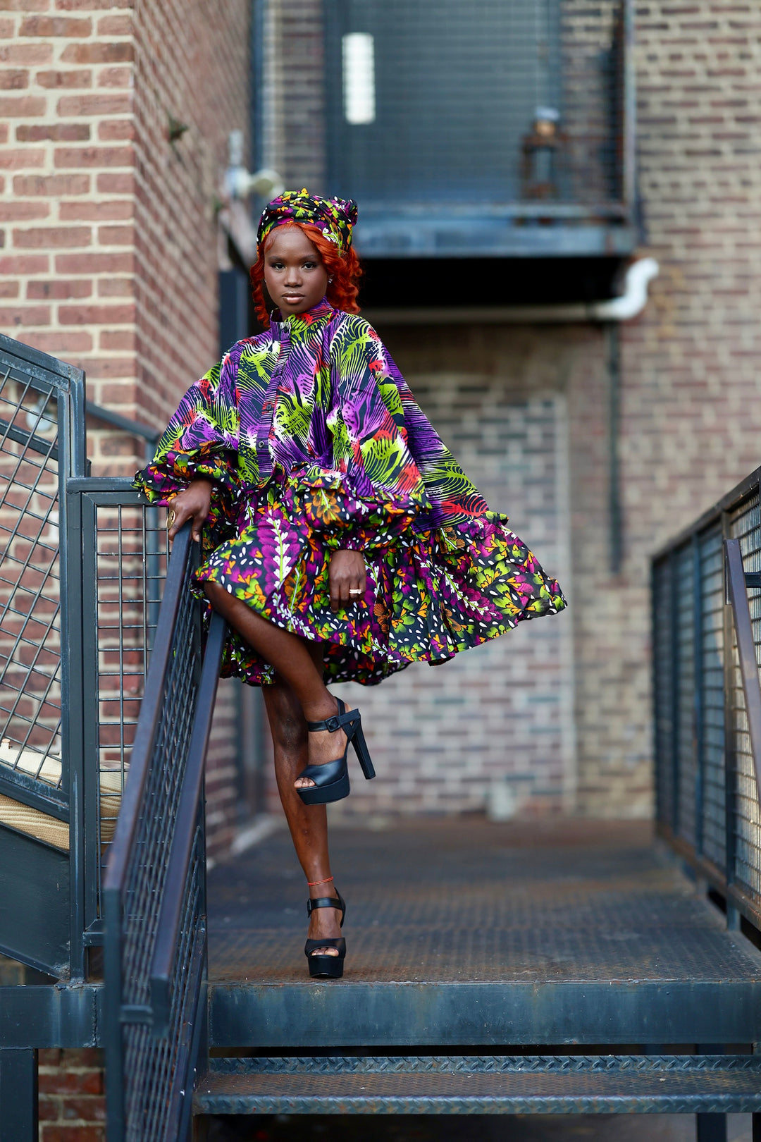 African print short A line flare dress with pockets.