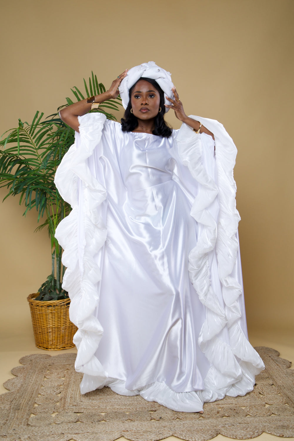 Luxe premium white 🤍 bubu/kaftan gown.