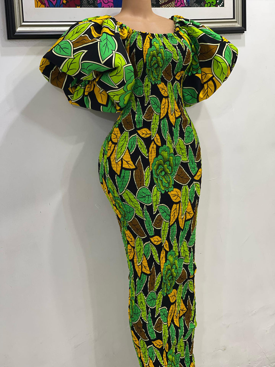 African print stretchy puff sleeve bodycon dress.