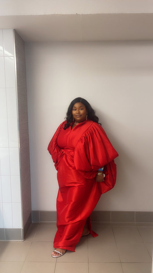 Luxe premium taffeta rich auntie bubu gown.