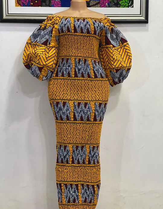 African print stretchy puffy sleeves body-con dress.