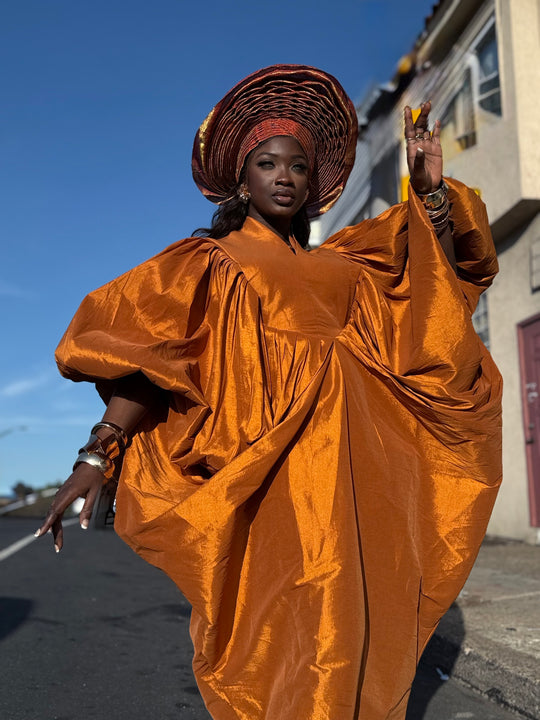 Luxe premium taffeta rich auntie bubu gown.