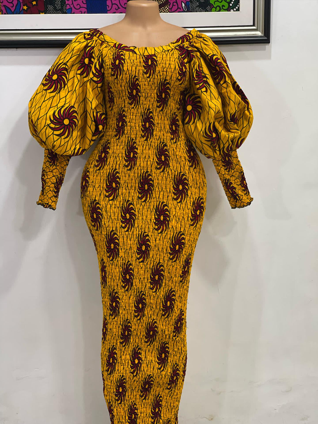 African print smoked puffy sleeves body-con dress.