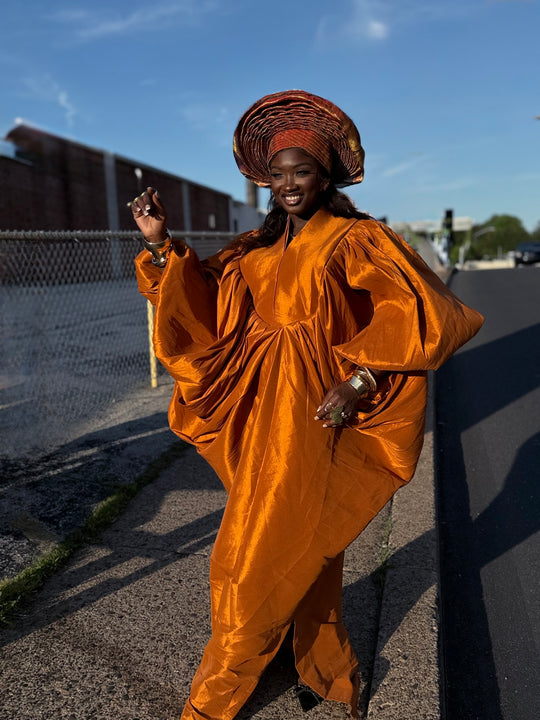 Luxe premium taffeta rich auntie bubu gown.