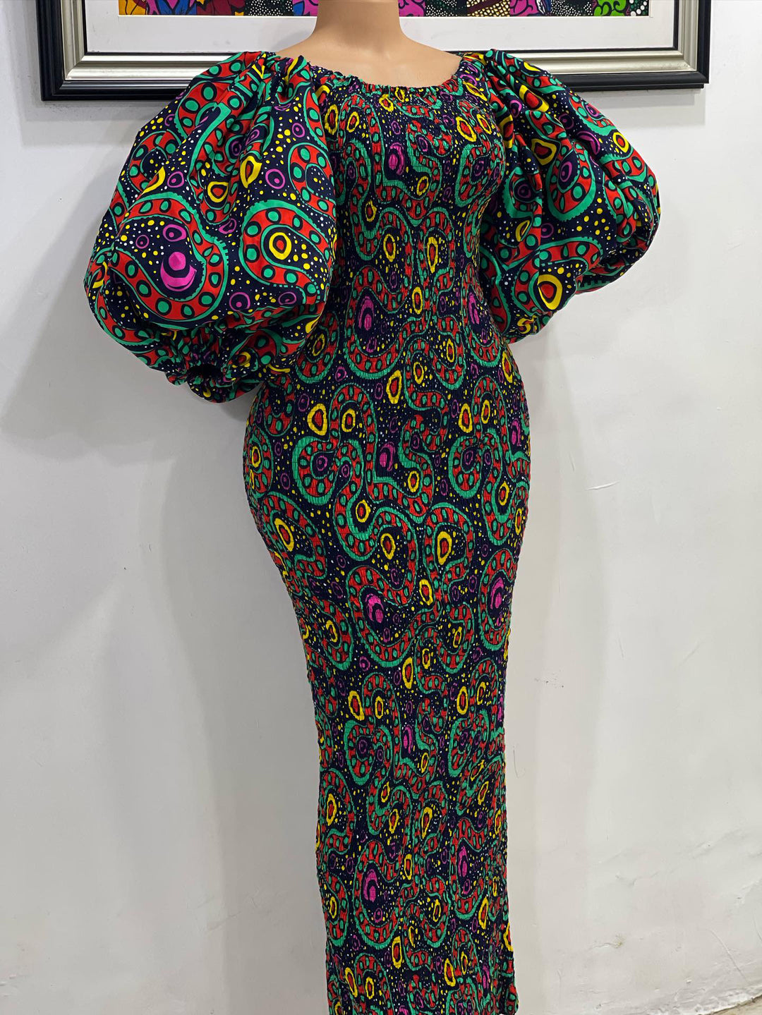 African print stretchy puff sleeve bodycon dress.