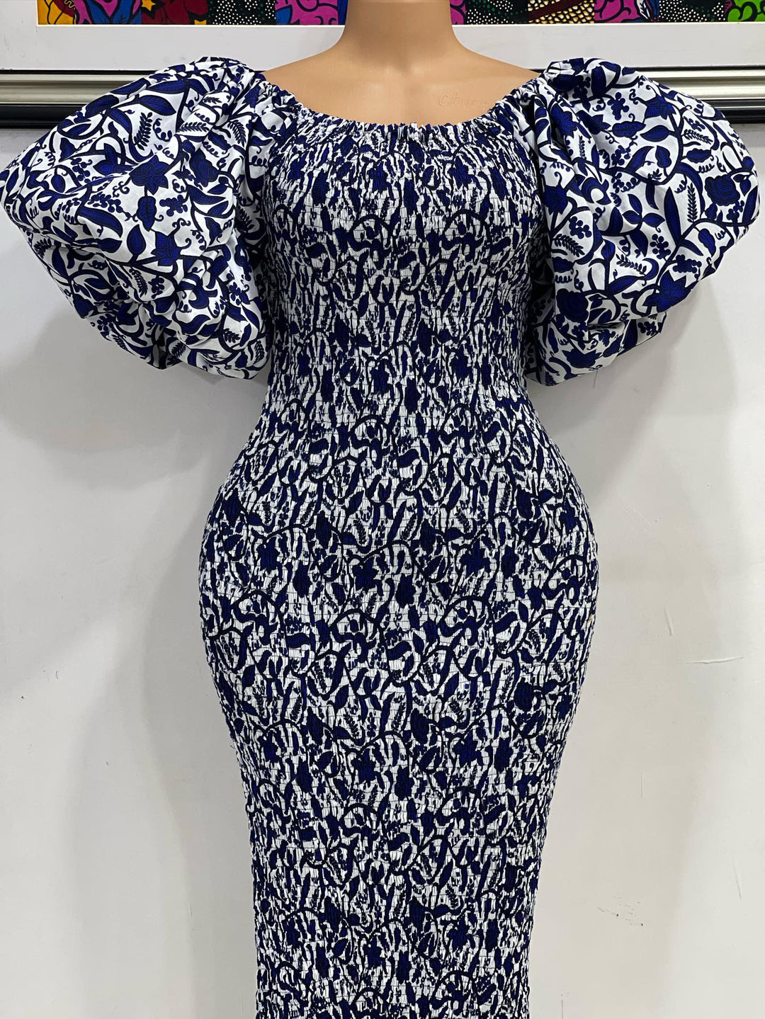 African print stretchy puff sleeve bodycon dress.