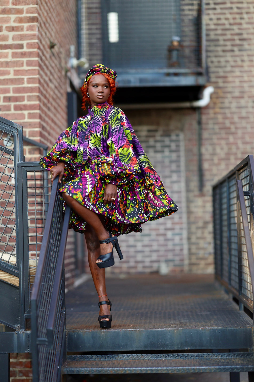 African print short A line flare dress with pockets.