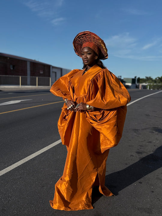 Luxe premium taffeta rich auntie bubu gown.