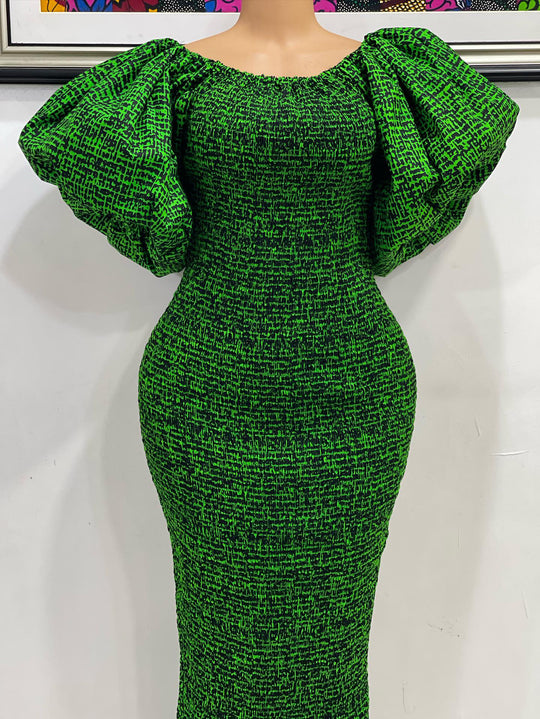 African print stretchy puff sleeve bodycon dress.