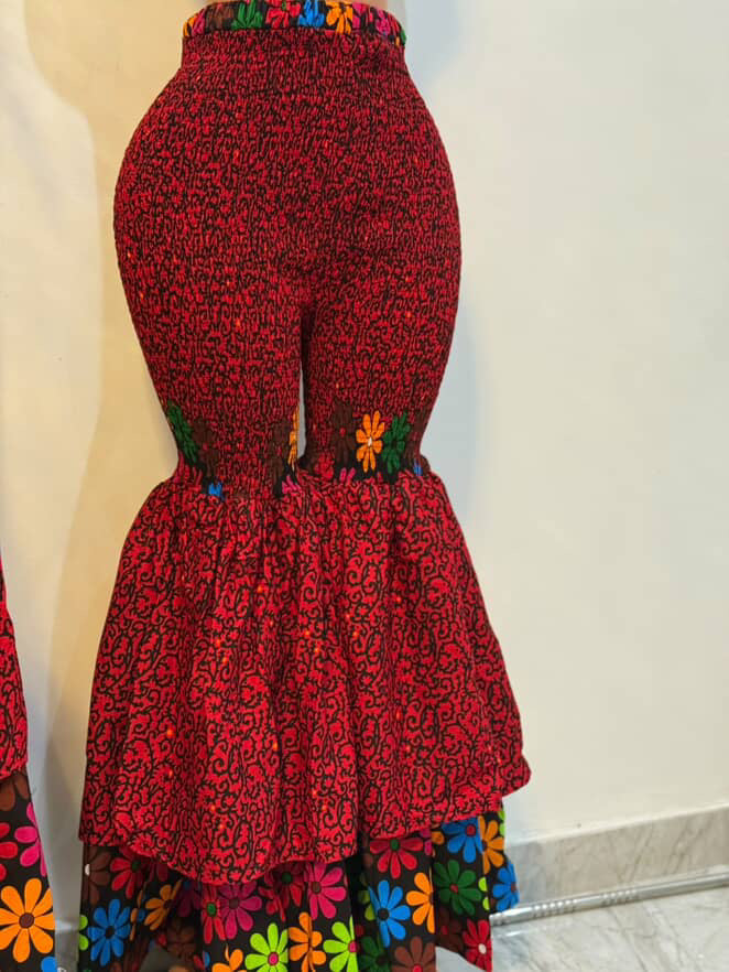 African print stretchy high-waist flare pants.