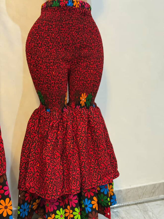 African print stretchy high-waist flare pants.