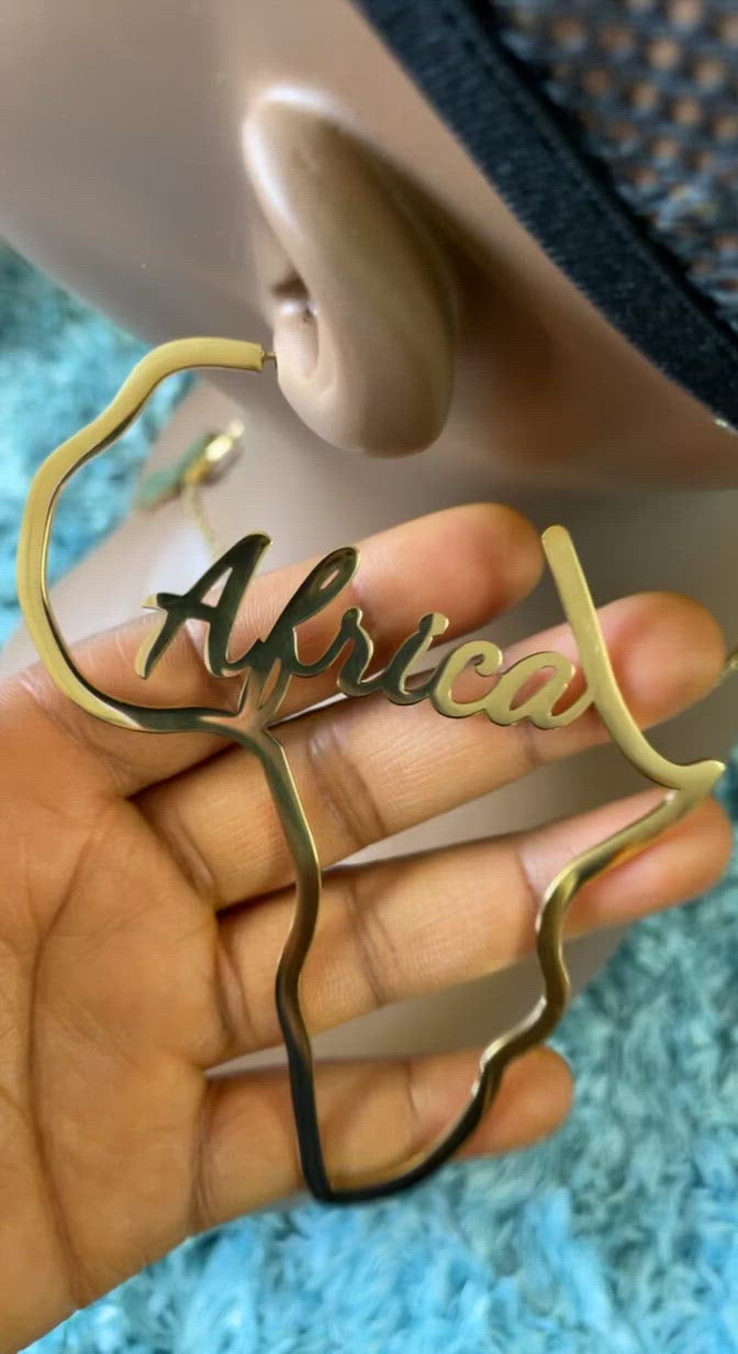 Africa map large hoop earrings🔥