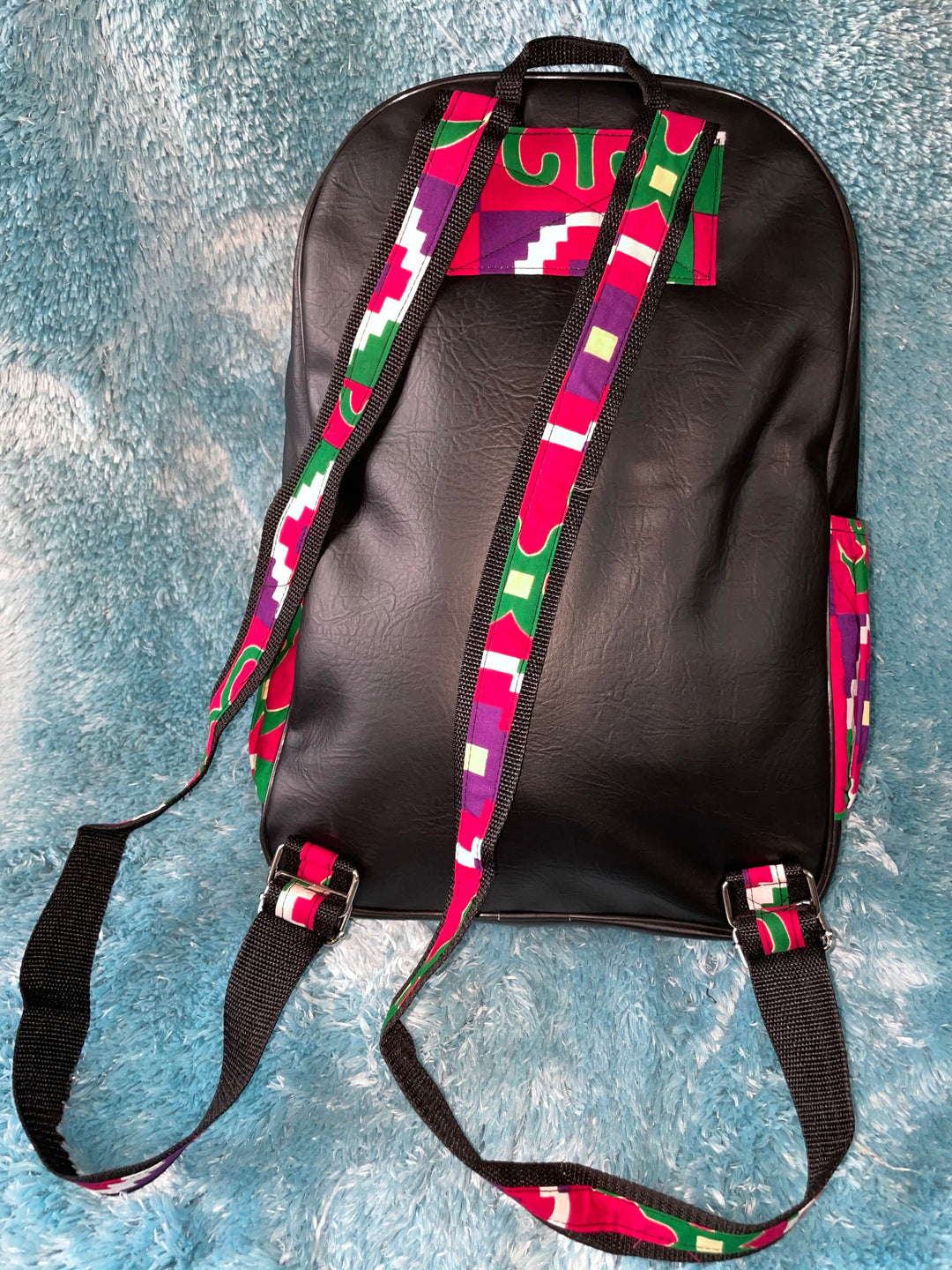 Large African print backpack🔥