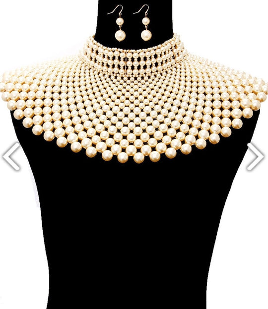 Pearl bib choker necklace - K.D.Kollections Store