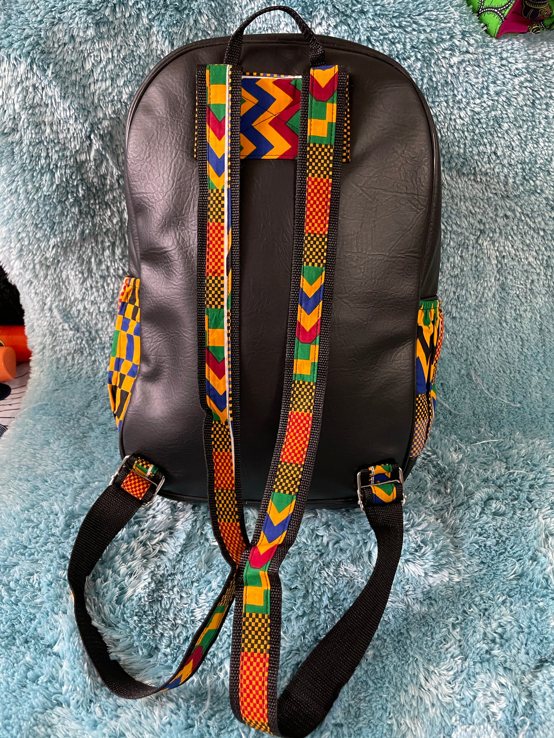 Large African print backpack🔥