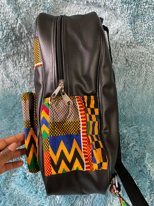 Large African print backpack🔥