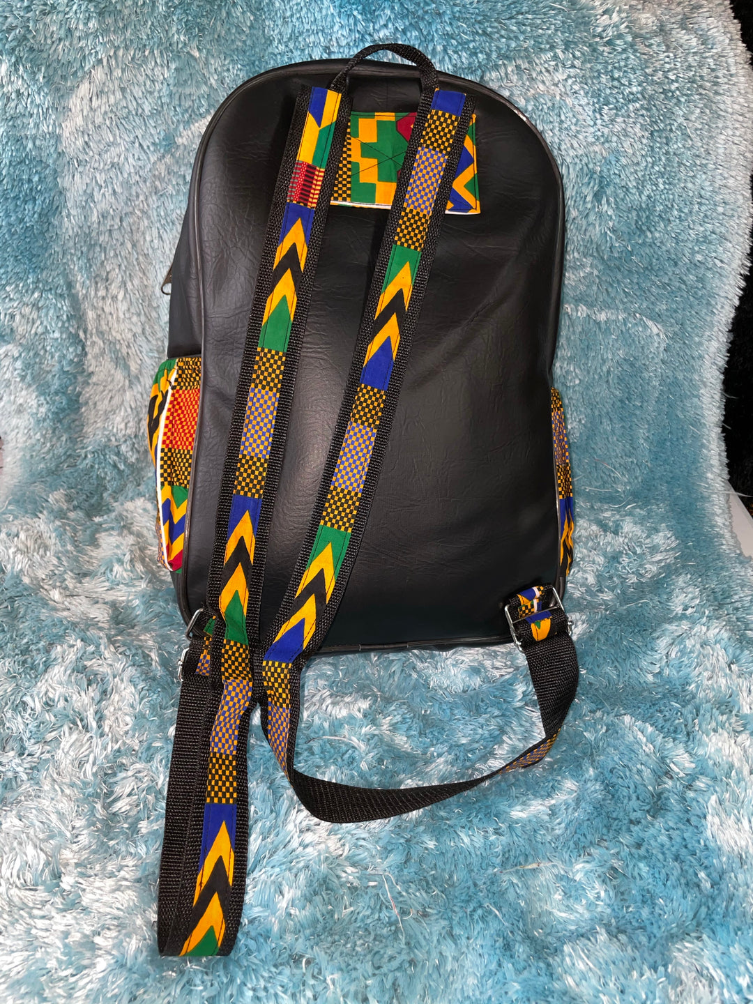 Large African print backpack🔥