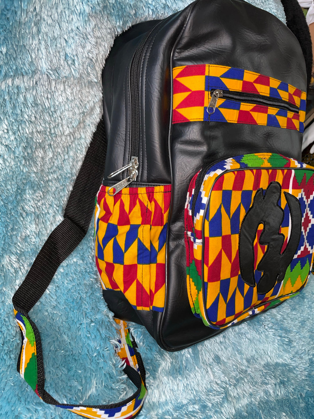 Large African print backpack🔥