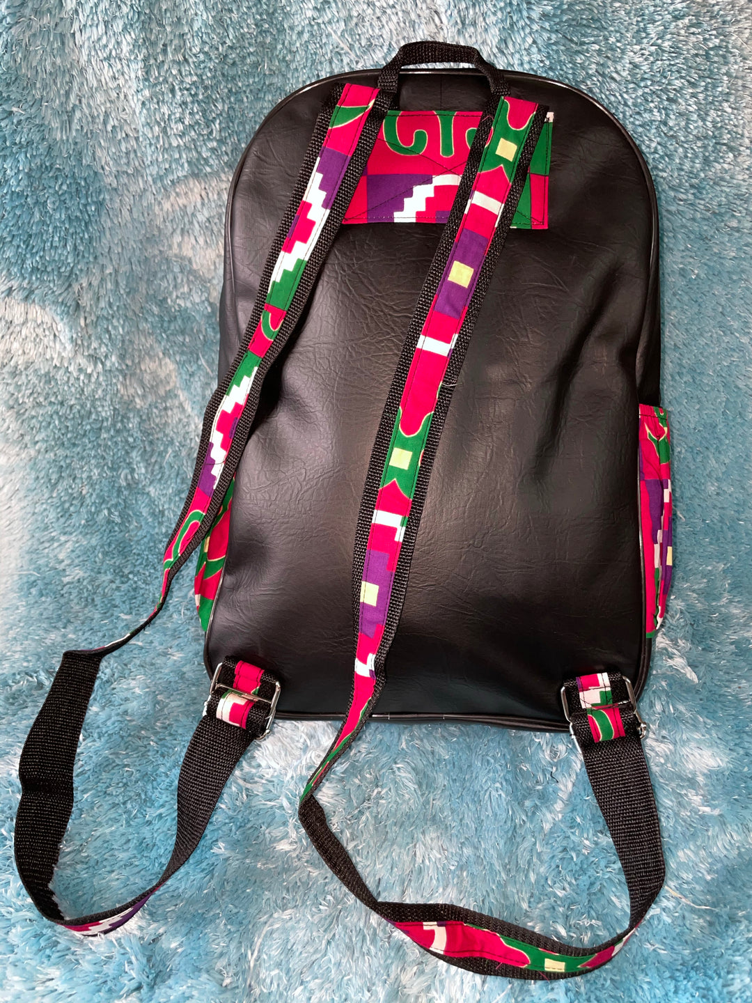 Large African print backpack🔥